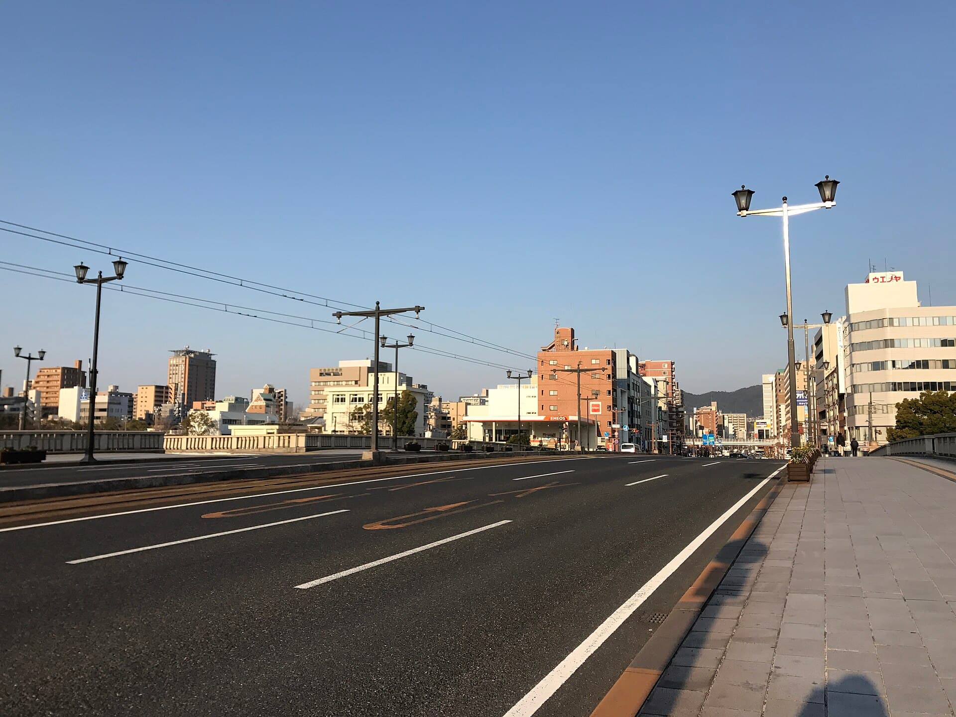 相生桥（广岛）：相生桥（广岛）：Wikimedia Commons 文件「Aioibashi Bridge 20170311.jpg」中的桥梁实景。