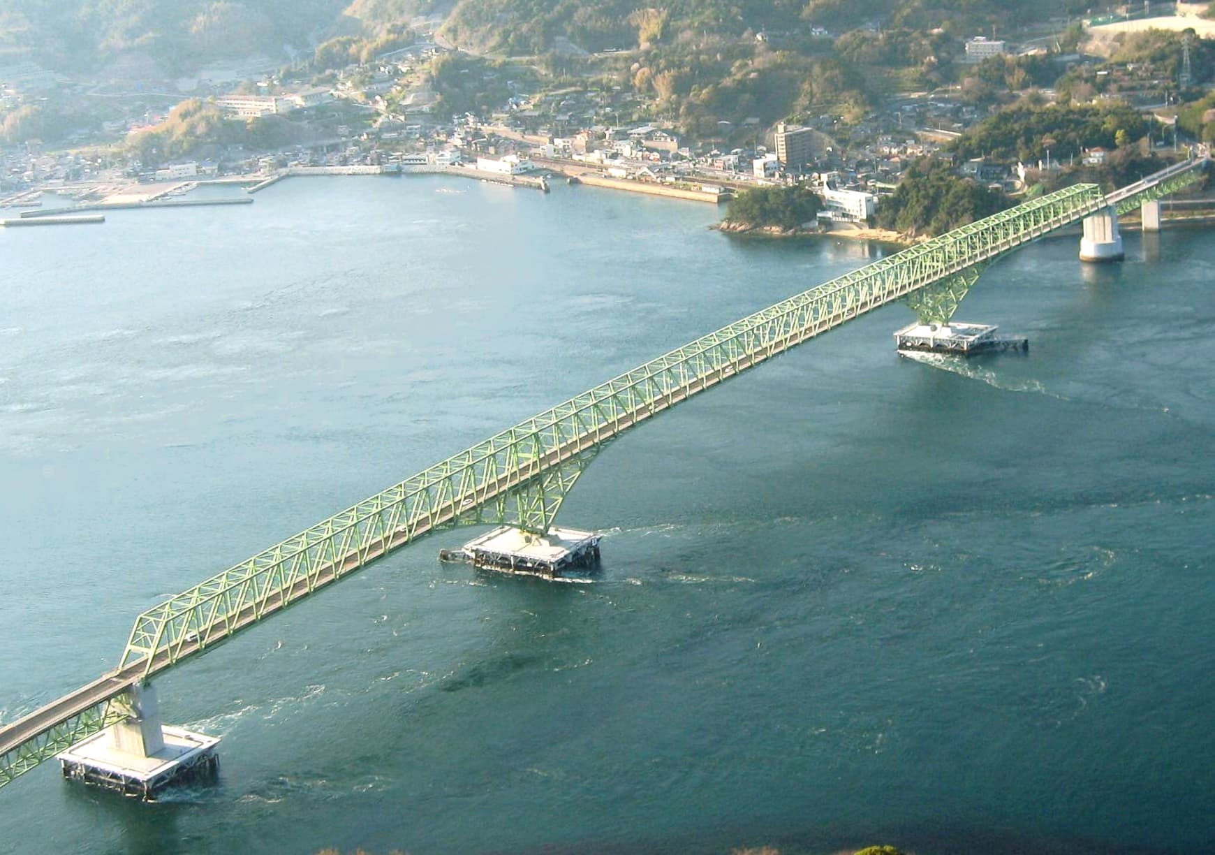 大岛大桥（山口县）：大岛大桥（山口县）：Wikimedia Commons 文件「Oshima Big Bridge-2.jpg」中的桥梁实景。