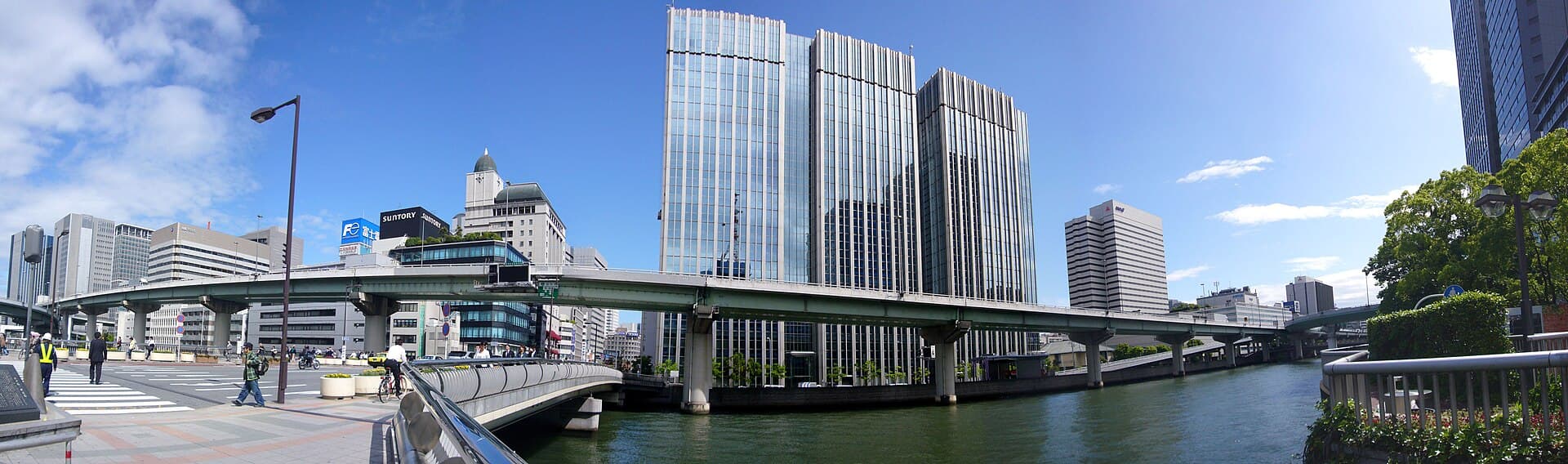 渡边桥：渡边桥：Wikimedia Commons 文件「Watanabebashi p3890.jpg」中的桥梁实景。