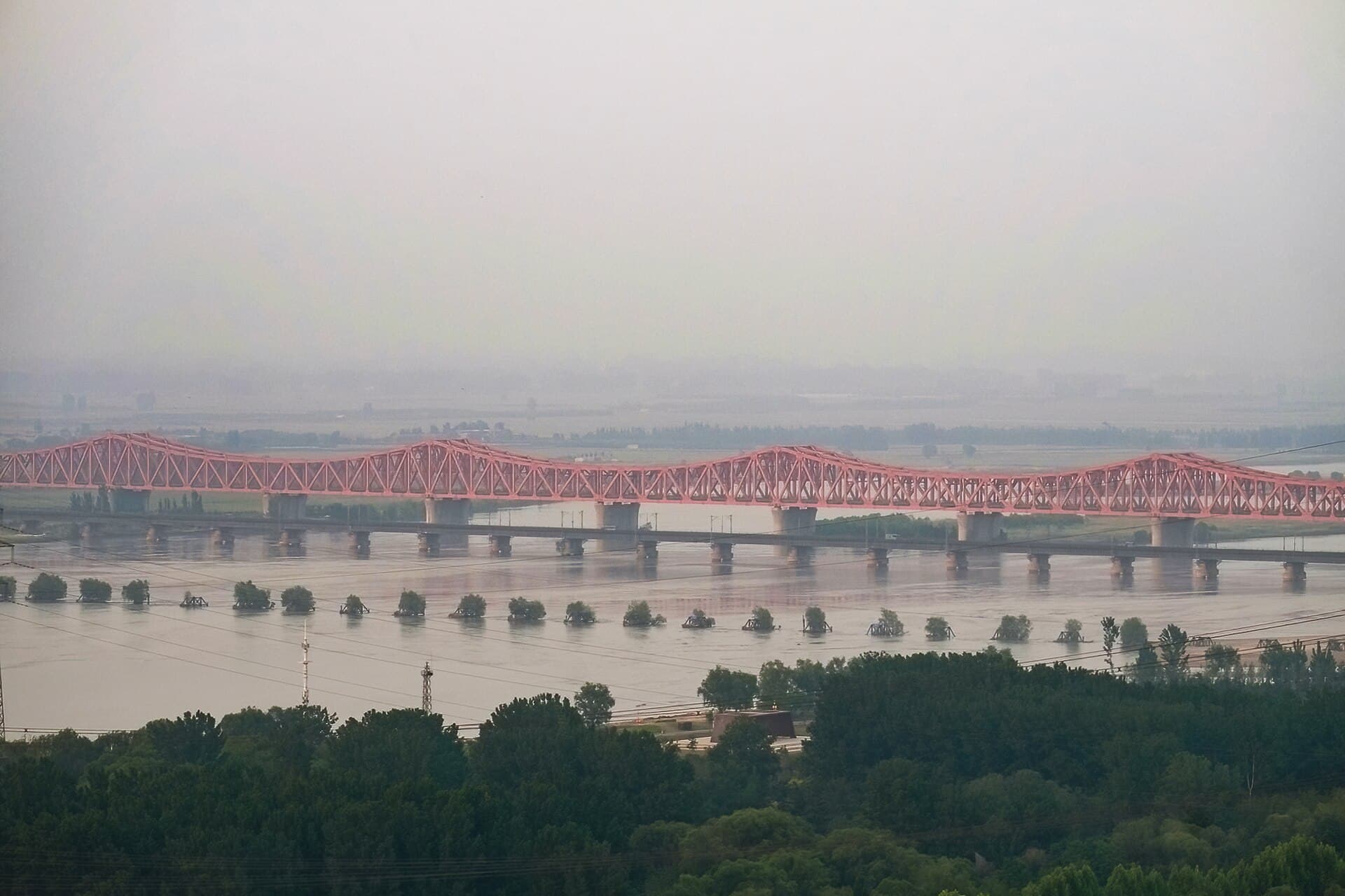 郑州黄河公路大桥：20210509 Railways bridges on the Yellow River in Zhengzhou.jpg