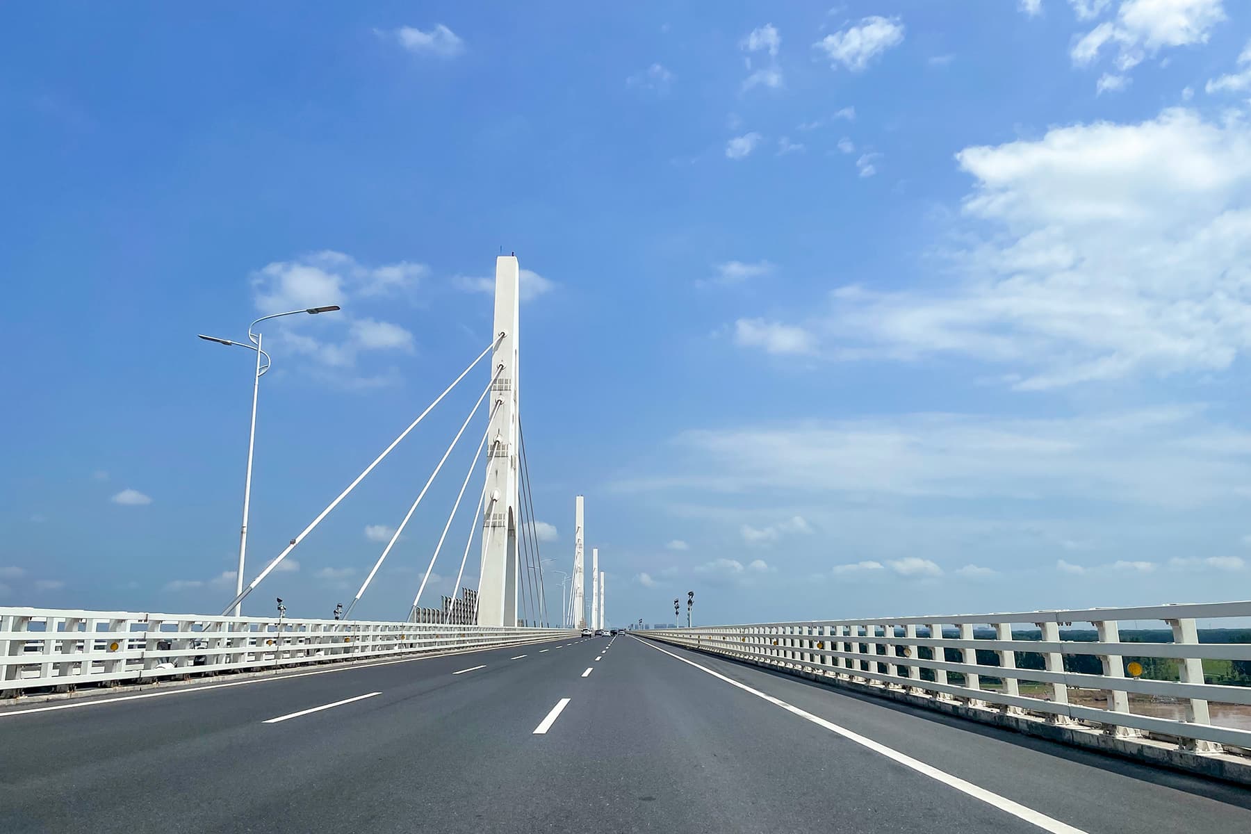 郑新黄河大桥：郑新桥面行车视角