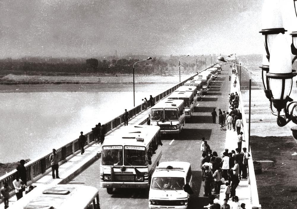 乌海黄河公路大桥(原G110,1988)主视觉