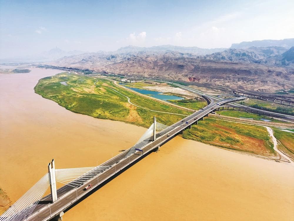 国道110线乌海黄河特大桥主视觉